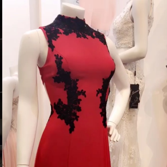 Prom/evening dress - Picture 2 of 3